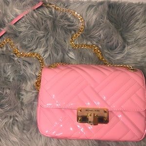 baby pink Michael Kors purse 👛